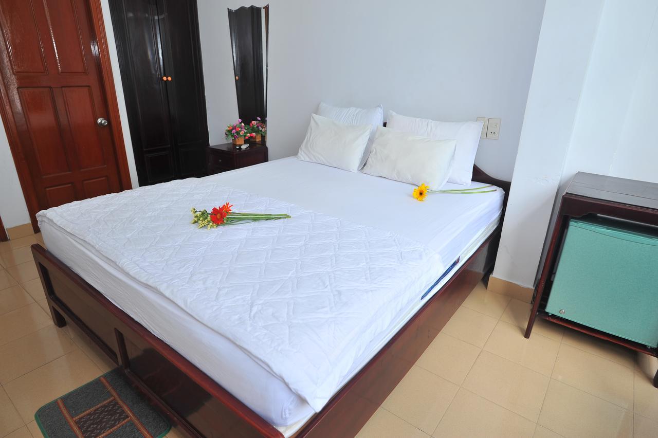 Ngan Pho Hotel Nha Trang Bagian luar foto